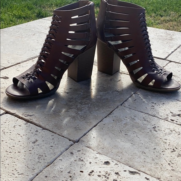 Indigo Road shoes - Picture 2 of 5